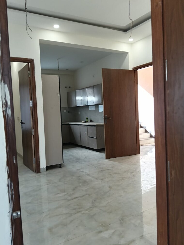 Kitchen, pir machalla 3 Bedroom 1200 Sq.Ft. Apartment In Pir Machalla Zirakpur 9510733