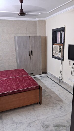 Room in 3 BHK Apartment at Vatika Lifestyle Homes, Sector 83 – for Sale
