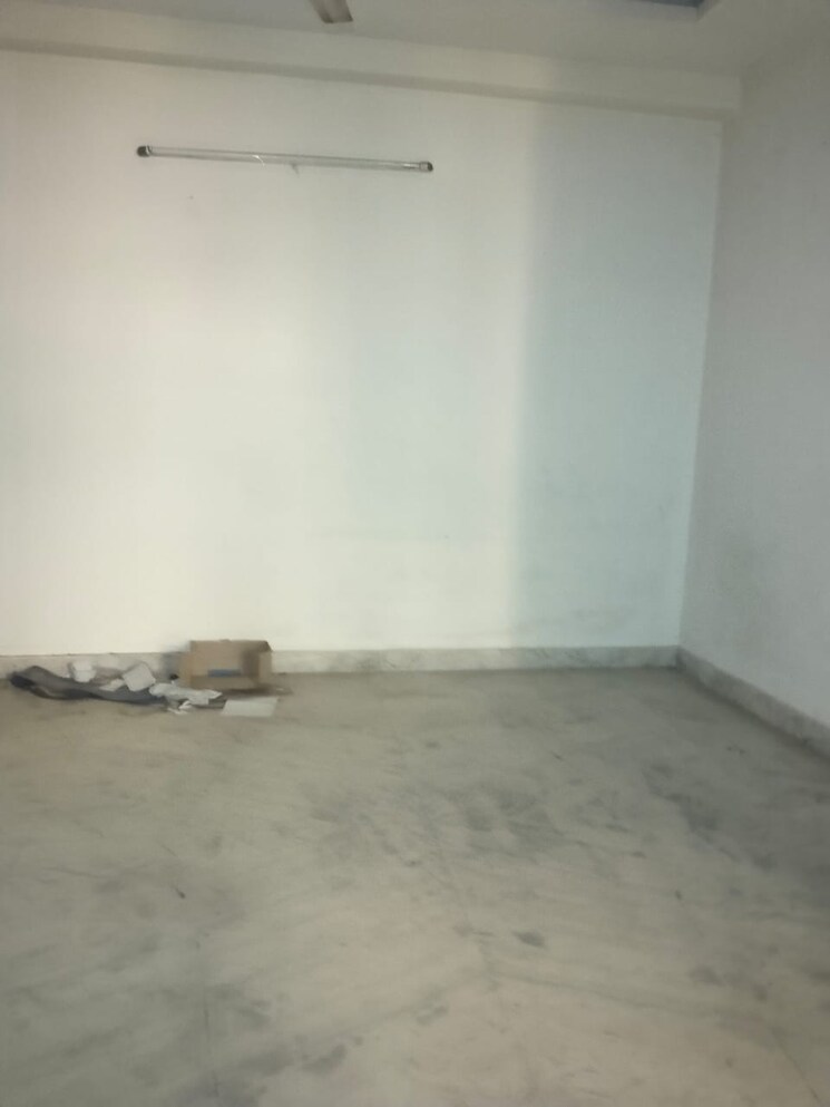 Room, ashoka-enclave-3 2 Bedroom 1200 Sq.Ft. Builder Floor In Sector 35 Faridabad 9510798