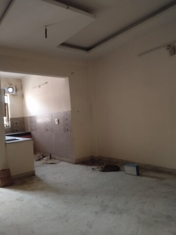 Room in 2 BHK Builder Floor at Ashoka Enclave 3, Sector 35 – for Rent