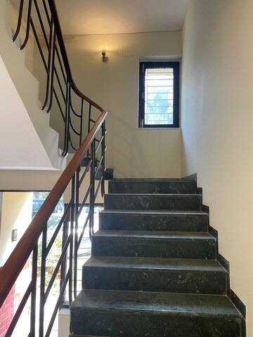 Staircase in 3 BHK Villa at Unitech Deerwood Chase, Nirvana Country – for Rent