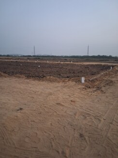Plot For Sale in Signature Global Daxin Vistas