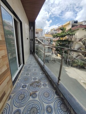 Balcony in 1.5 BHK Apartment at Hsr Layout – for Rent