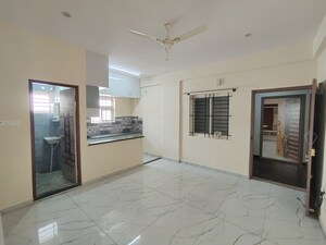 Room in 1 BHK Builder Floor at Hsr Layout – for Rent