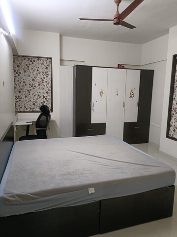 Bedroom in 2 BHK Apartment at Karishma Society, Kothrud – for Rent