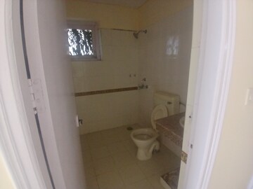 Attached Bathroom in 4 BHK Apartment at Ardee City The Residency, Sector 52 – for Rent