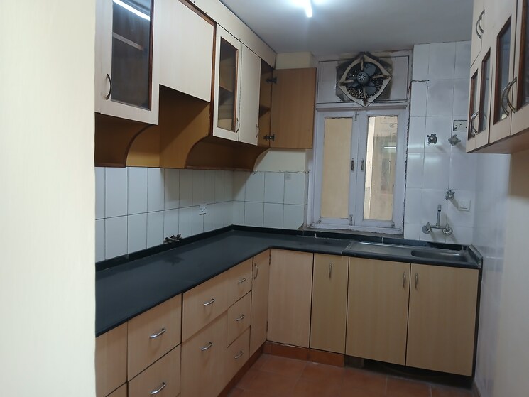 Kitchen, ardee-city-the-residency 4 Bedroom 1745 Sq.Ft. Apartment In Sector 52 Gurgaon 9511028