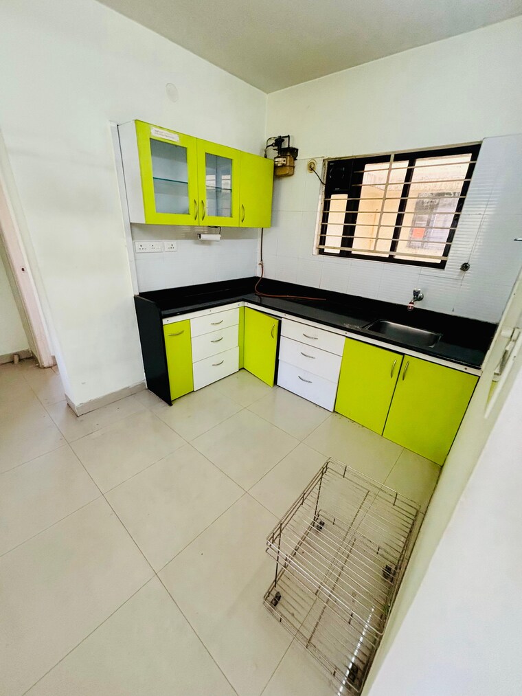 Kitchen, kothrud 2 Bedroom 900 Sq.Ft. Apartment In Kothrud Pune 9511091