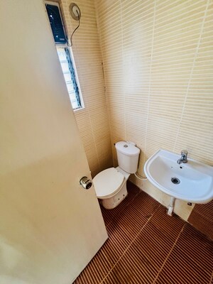 Bathroom in 2 BHK Apartment at Kothrud – for Rent