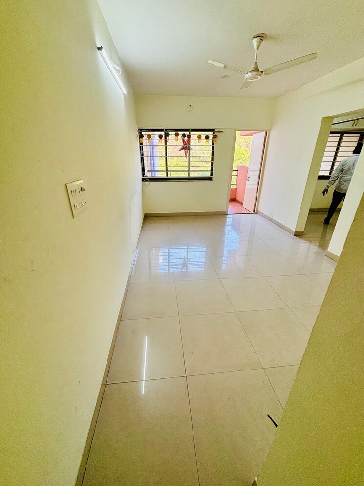 undefined, kothrud 2 Bedroom 900 Sq.Ft. Apartment In Kothrud Pune 9511091