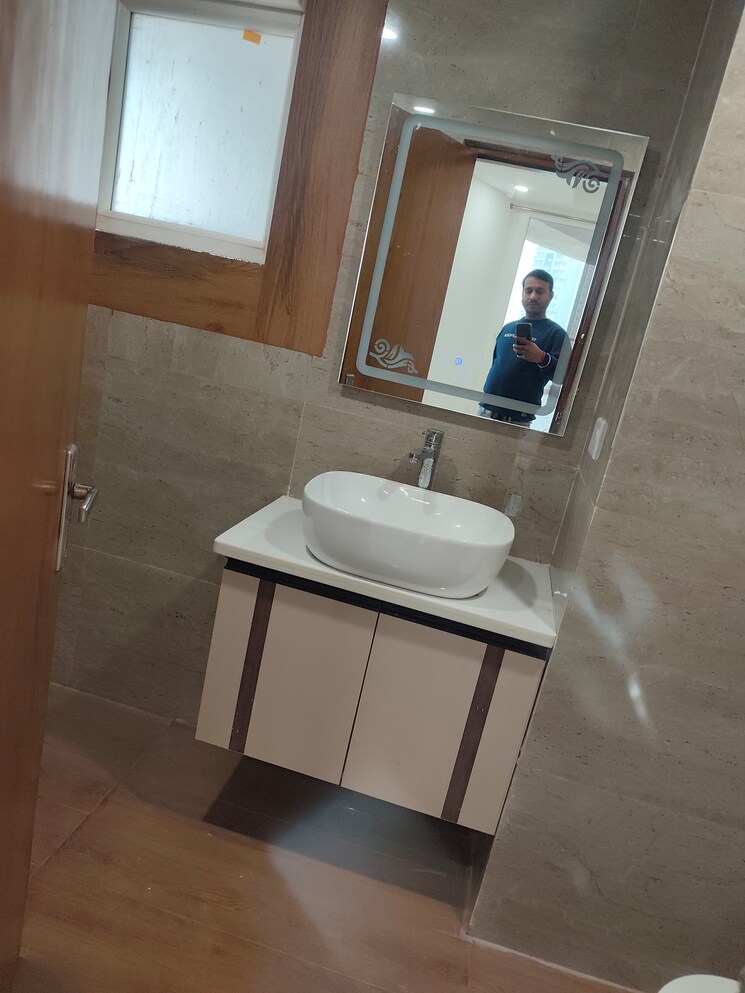 Bathroom, supertech-orb 3 Bedroom 2625 Sq.Ft. Apartment In Sector 74 Noida 9511134