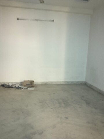 Room in 2 BHK Builder Floor at Ashoka Enclave Faridabad, Sector 34 – for Sale