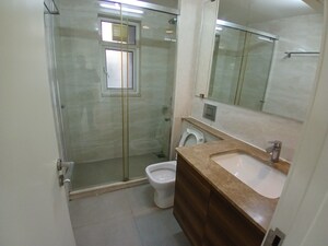 Bathroom in 3 BHK Apartment at DLF Park Place, Sector 54 – for Rent