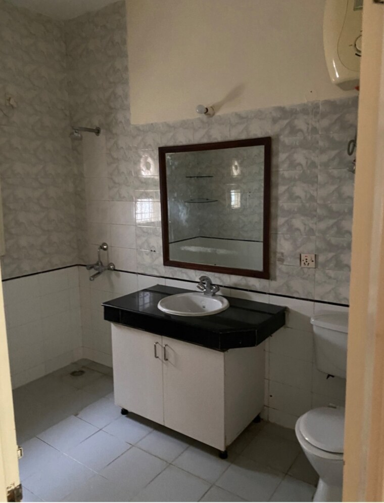 Kitchen, ansal-oriental-villa 3 Bedroom 2900 Sq.Ft. Villa In Sushant Lok Iii Gurgaon 9511286