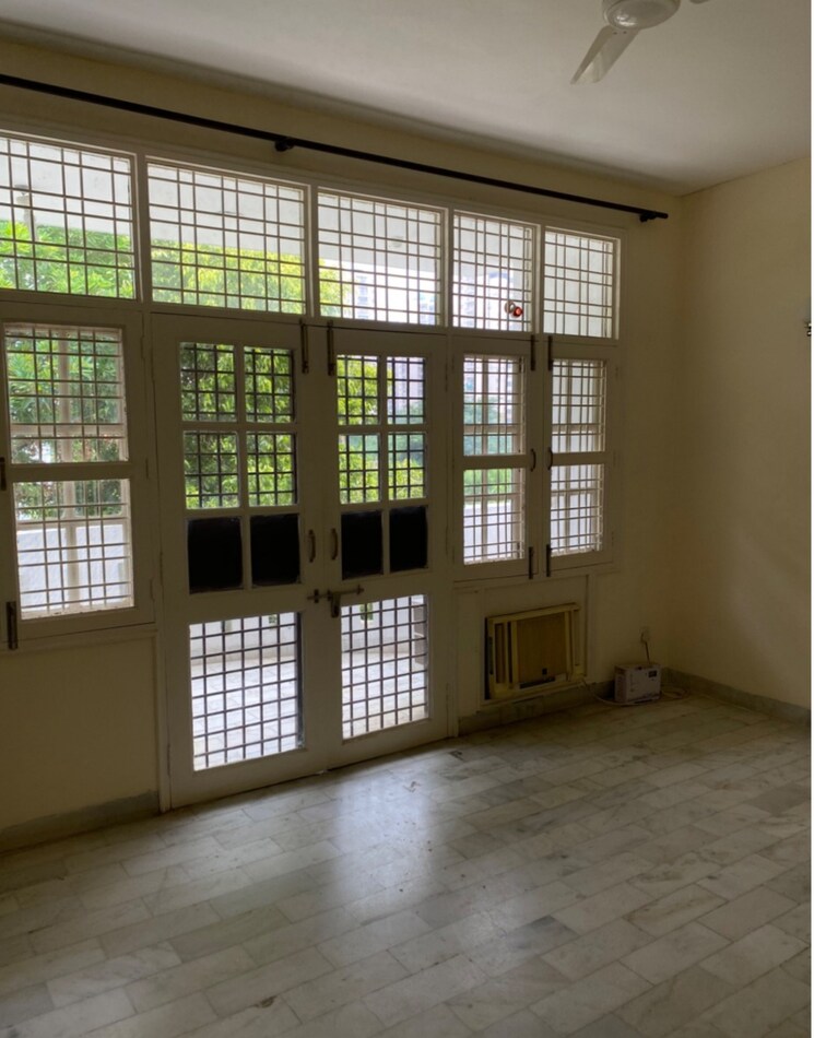 Room, ansal-oriental-villa 3 Bedroom 2900 Sq.Ft. Villa In Sushant Lok Iii Gurgaon 9511286