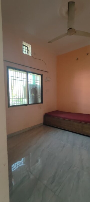Room in 2 BHK Independent House at Mahadeo Ghat Road – for Rent