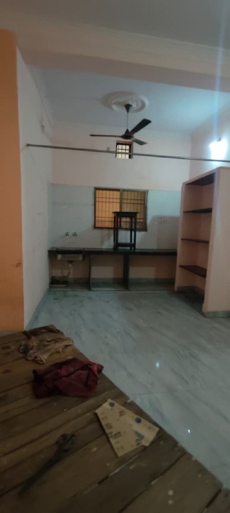 Room, mahadeo ghat road 2 Bedroom 902 Sq.Ft. Independent House In Mahadeo Ghat Road Raipur 9511202