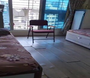Bedroom in 2 BHK Apartment at Matunga East – for Sale