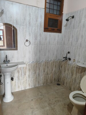 Bathroom in 2.5 BHK Villa at RWA Apartments Sector 52, Sector 52 – for Rent