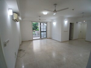 4 BHK Apartment For Rent in DLF Park Place, Sector 54