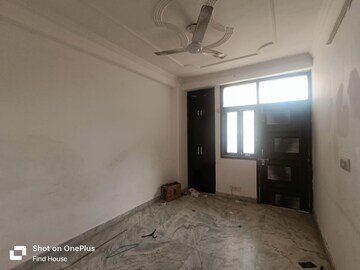 Room in 2 BHK Builder Floor at Panchsheel Vihar – for Rent
