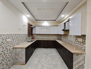 Kitchen in 4 BHK Builder Floor at Green Fields Colony – for Rent