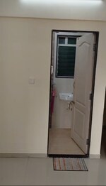 1 Rk  375 Sq.Ft. Apartment in Nav Dadar CHS