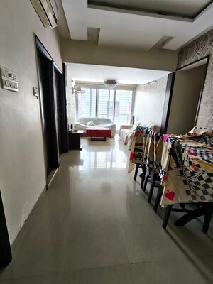 Room in 1 BHK Apartment at Bandra West – for Rent