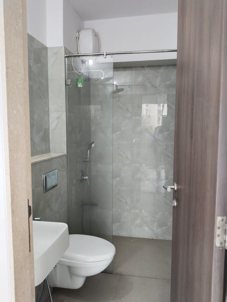 Bathroom, l-t-seawoods-residences-phase-1-part-a 2 Bedroom 733 Sq.Ft. Apartment In Seawoods Navi Mumbai 9511362