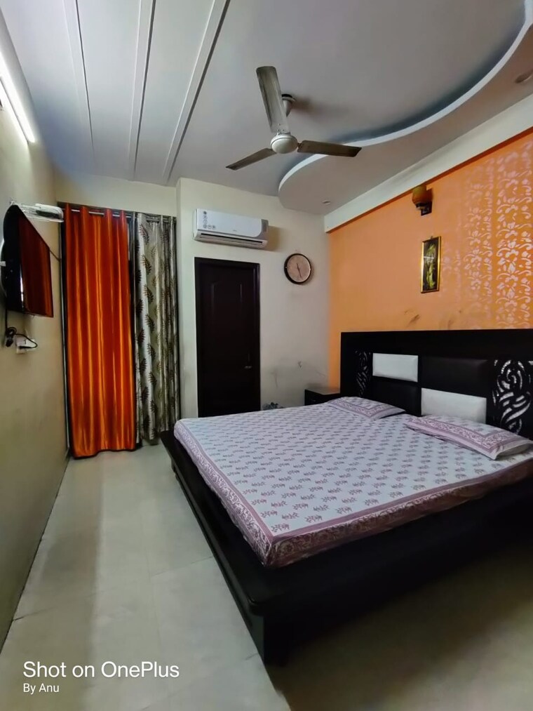 Bedroom, guru-nanak-enclave 3 Bedroom 900 Sq.Ft. Apartment In Dhakoli Zirakpur 9511399