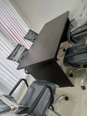 Team Area in  Office Space at Gaur City Center, Sector 4 Greater Noida – for Rent