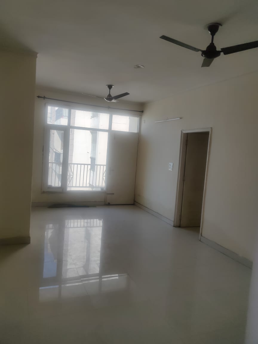 3 BHK + Pooja Room Apartment For Rent in Mona Greens