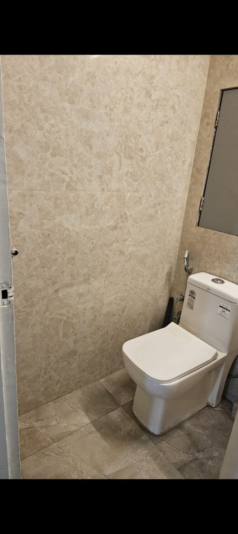 Bathroom, dlf-ridgewood-estate 3 Bedroom 1443 Sq.Ft. Apartment In Dlf Phase iv Gurgaon 9511358