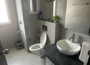 Attached Bathroom in 4 BHK Builder Floor at Green Fields Colony – for Rent