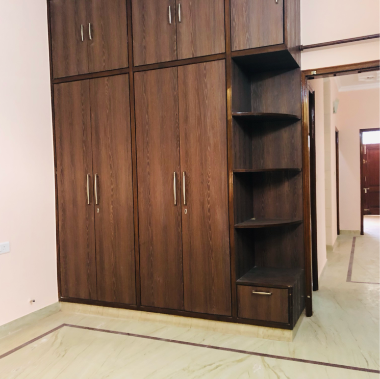 undefined, sector 22 3.5 Bedroom 1800 Sq.Ft. Villa In Sector 22 Gurgaon 9511551