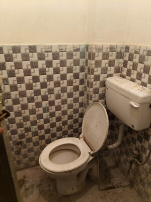 Attached Bathroom in 1 BHK Builder Floor at Chattarpur – for Rent