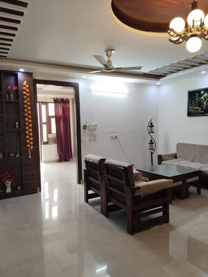 Living Room in 4 BHK Builder Floor at Espire Towers, Sector 37 – for Rent