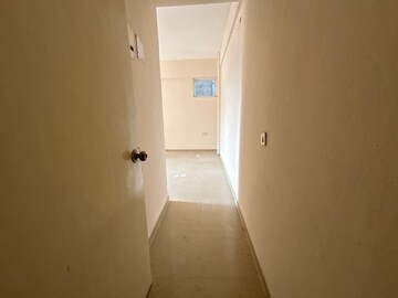 Building Lobby in 2 BHK Apartment at Shree Vardhman Green Court, Sector 90 – for Sale