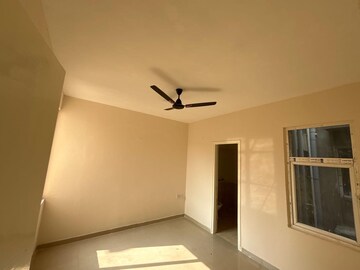 Room in 2 BHK Apartment at Shree Vardhman Green Court, Sector 90 – for Sale
