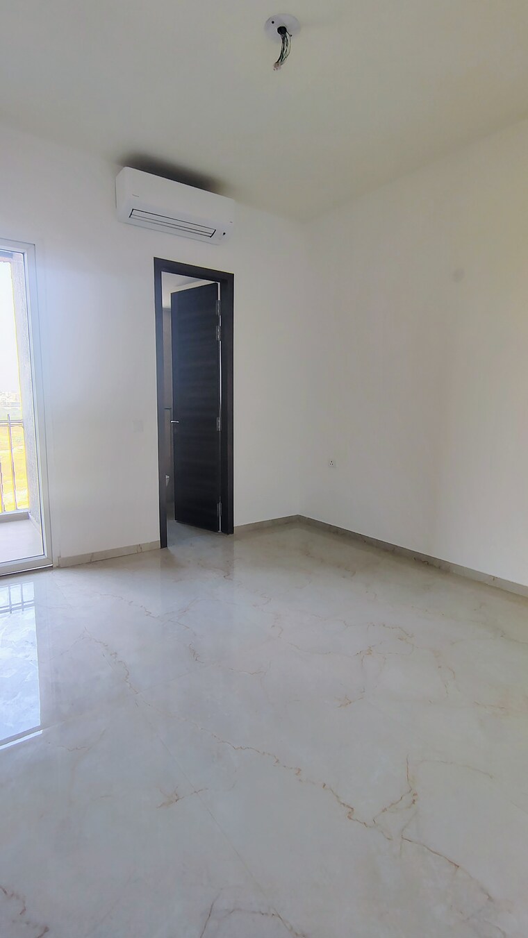 Room, smart-world-orchard 3 Bedroom 1630 Sq.Ft. Apartment In Sector 61 Gurgaon 9511710