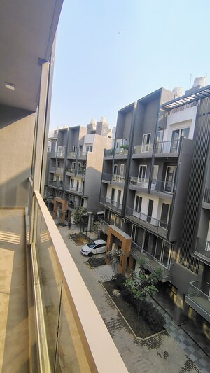 3 BHK Apartment For Rent in Smart World Orchard, Sector 61