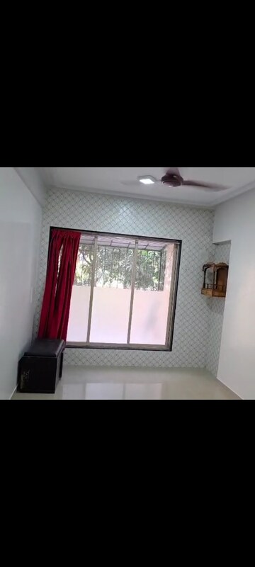 Room in 1 BHK Apartment at Bhoomi Hills, Kandivali East – for Rent