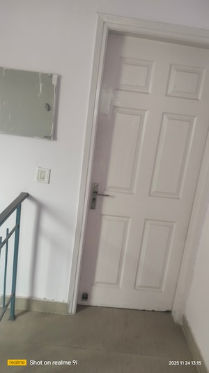 Staircase in 3 BHK Villa at Paramount Golfforeste Villas, Zeta I Greater Noida – for Sale