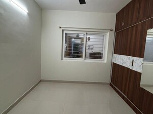 Room in 2 BHK Apartment at Hebron Avenue, Ramamurthy Nagar – for Rent