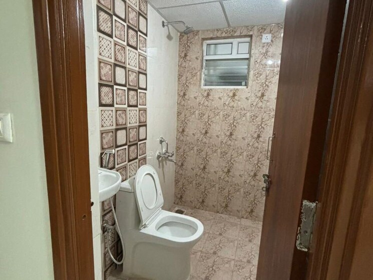 Bathroom, hebron-avenue 2 Bedroom 851 Sq.Ft. Apartment In Ramamurthy Nagar Bangalore 9511836