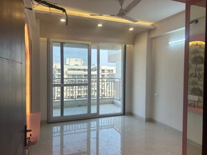 Room in 3 BHK Apartment at Sector 19 Dwarka – for Rent