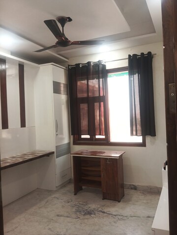 Bedroom in 3 BHK Builder Floor at Rohini Sector 25 – for Rent