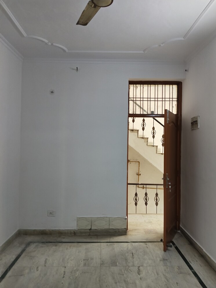 Room, ashoka-enclave-faridabad 2 Bedroom 900 Sq.Ft. Builder Floor In Sector 34 Faridabad 9511938