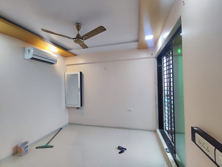 Room, gajra-bhoomi-colossa 2 Bedroom 1250 Sq.Ft. Apartment In Airoli Sector 19 Navi Mumbai 9511880