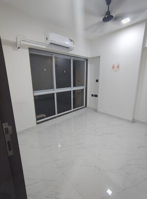 Room in 2 BHK Apartment at Rajeshree Tribhuvan CHS, Ghatkopar East – for Rent